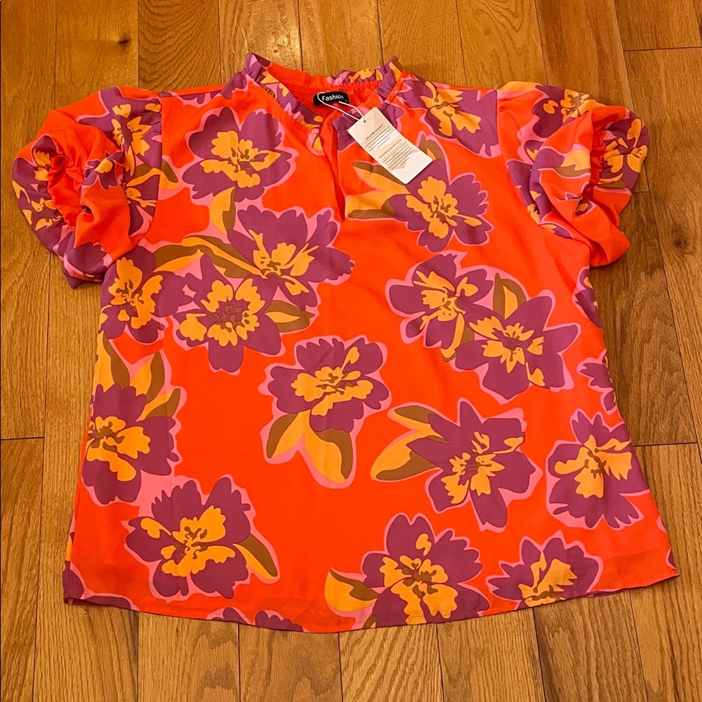 Vibrant Floral Fashion XL Women's Top
